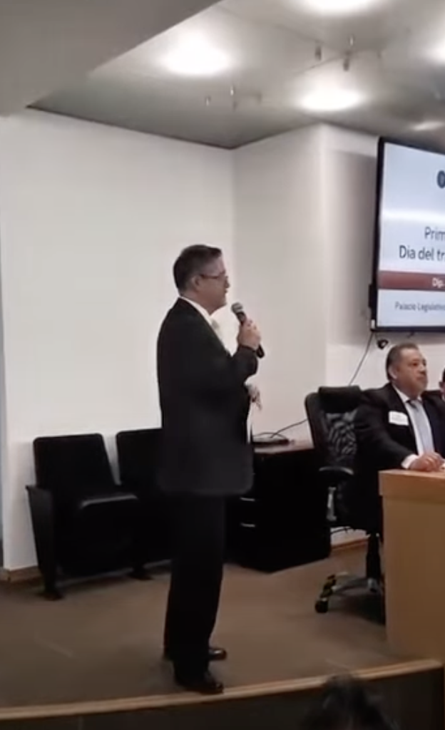 Captura de pantalla 2025-10-09 a la(s) 11.59.47 p.m.